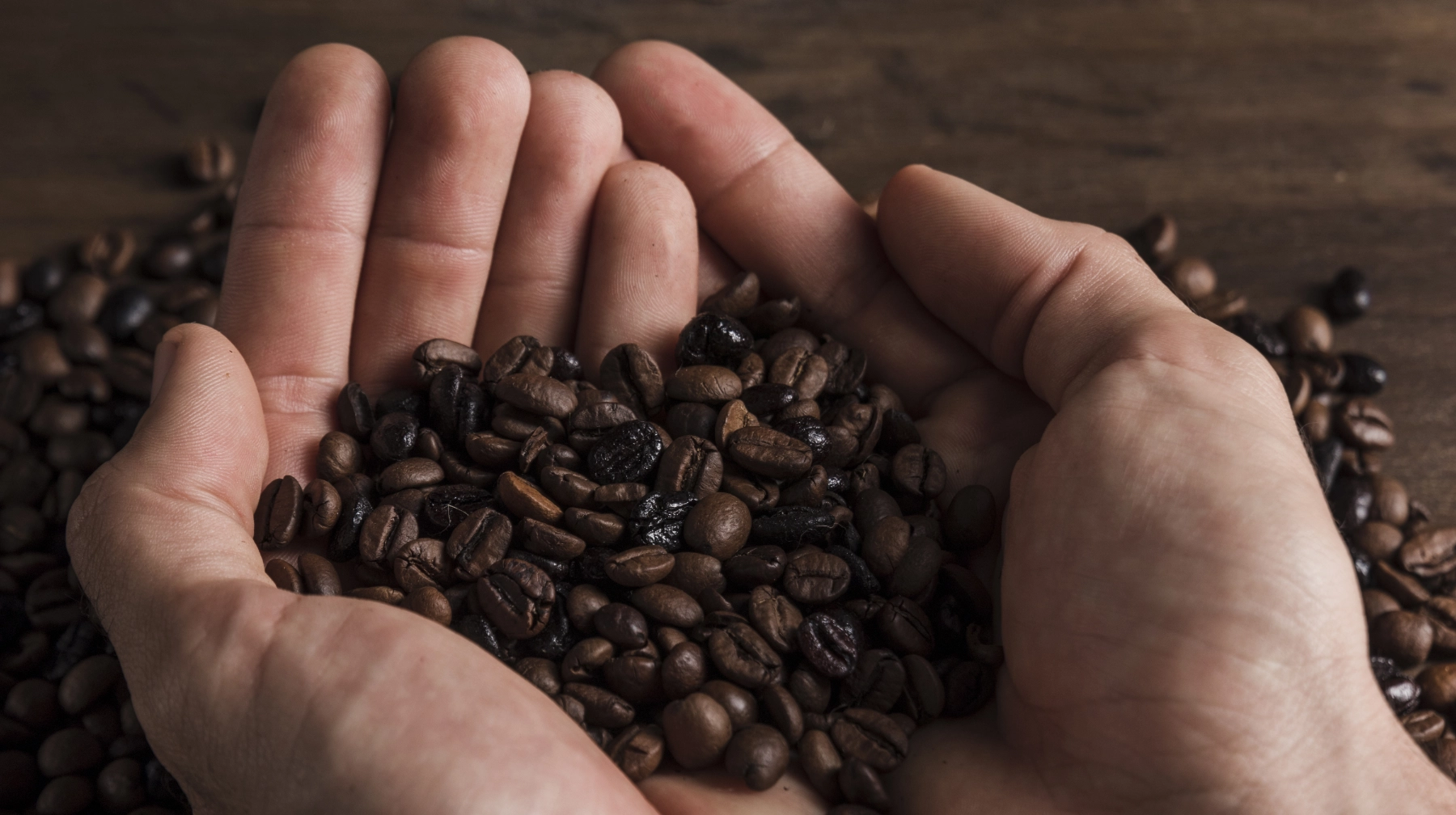coffee-beans-hands-2